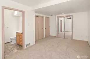 12018 Gibson Rd, Everett, WA 98204 - Photo 13