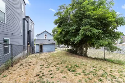 2371 S Yakima Avenue, Tacoma, WA 98405 - Photo 19