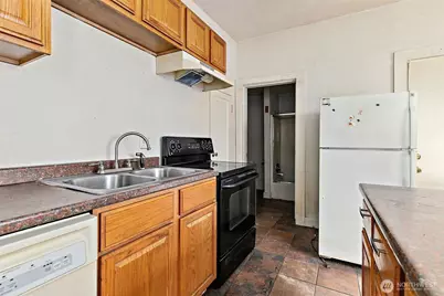 2371 S Yakima Avenue, Tacoma, WA 98405 - Photo 11