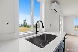 19 B Anchor Way Loop, Cathlamet, WA 98612 - Photo 11