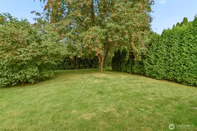 305 W Bennett Street, Sedro Woolley, WA 98284 - Photo 11