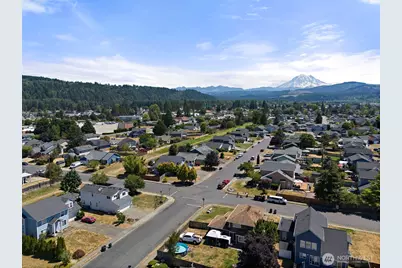 402 Orting Avenue NW, Orting, WA 98360 - Photo 39