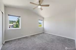 402 Orting Ave NW, Orting, WA 98360 - Photo 23