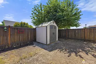 402 Orting Ave NW, Orting, WA 98360 - Photo 33
