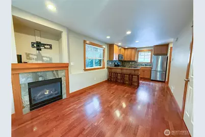 2325 Franklin Avenue E #A, Seattle, WA 98102 - Photo 5