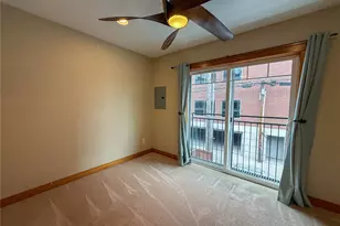 2325 Franklin Ave E, Seattle, WA 98102 - Photo 13