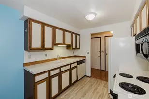 3580 Narrows View Ln NE, Bremerton, WA 98310 - Photo 7