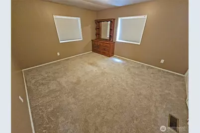 106 Maulwee Drive, Silver Creek, WA 98585 - Photo 17
