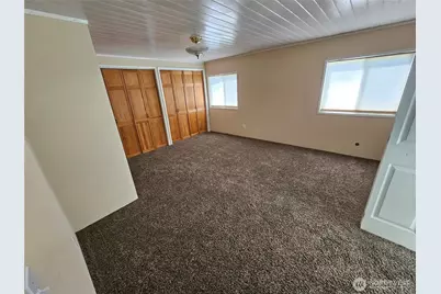 106 Maulwee Drive, Silver Creek, WA 98585 - Photo 15