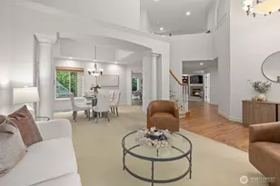 1021 271st Ave SE, Sammamish, WA 98075 - Photo 5