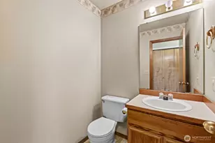 11805 122nd Ave Ct E, Puyallup, WA 98374 - Photo 13