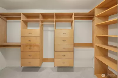 2040 Waverly Place N #302, Seattle, WA 98109 - Photo 27
