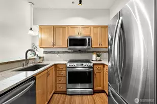 1310 10th St, Bellingham, WA 98225 - Photo 11