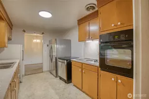 10704 Doten Dr SW, Lakewood, WA 98499 - Photo 11