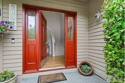 24417 SE 46th Street, Sammamish, WA 98029 - Photo 3