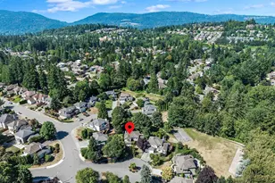 24417 SE 46th St, Sammamish, WA 98029 - Photo 33