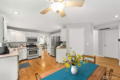 24417 SE 46th Street, Sammamish, WA 98029 - Photo 15