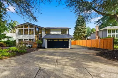 9110 122nd Place SE, Newcastle, WA 98056 - Photo 3