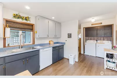 15120 Elm Street E, Sumner, WA 98390 - Photo 11