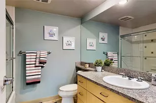 1100 106th Ave NE, Bellevue, WA 98004 - Photo 13
