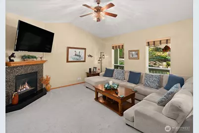 940 E Lakeshore Drive, Allyn, WA 98524 - Photo 29