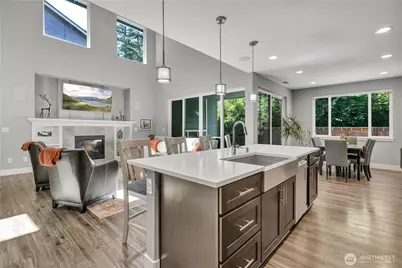 18303 131st Street E, Bonney Lake, WA 98391 - Photo 11