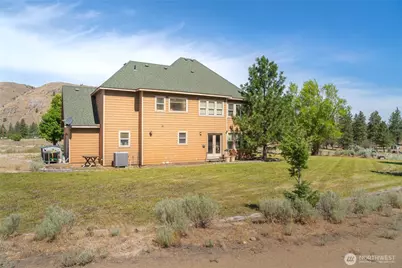 44 Crumbacher Road, Tonasket, WA 98855 - Photo 13