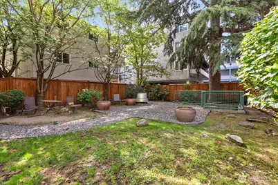 717 E Denny Way #3A, Seattle, WA 98122 - Photo 23