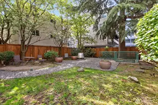 717 E Denny Way, Seattle, WA 98122 - Photo 23