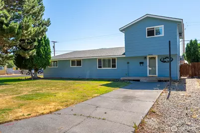 1608 C St. SW, Ephrata, WA 98823 - Photo 1