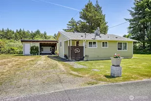 58 Oyehut Rd, Hoquiam, WA 98550 - Photo 1