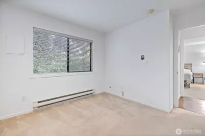 12840 SE 40th Court #C5, Bellevue, WA 98006 - Photo 19