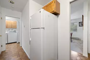 12840 SE 40th Ct, Bellevue, WA 98006 - Photo 13