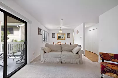12840 SE 40th Court #C5, Bellevue, WA 98006 - Photo 1
