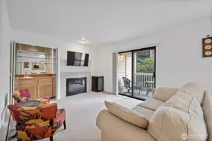 12840 SE 40th Ct, Bellevue, WA 98006 - Photo 3