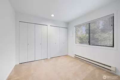 12840 SE 40th Court #C5, Bellevue, WA 98006 - Photo 17
