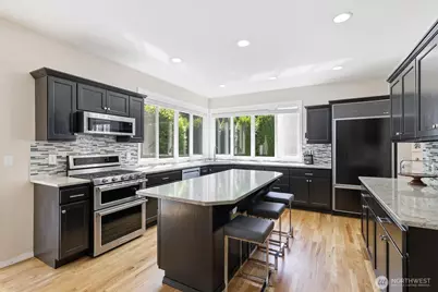 2336 Olympia Avenue NE, Renton, WA 98056 - Photo 9