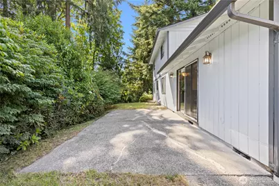 1717 Governor Stevens Court SE, Olympia, WA 98501 - Photo 5