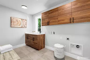 13032 SE 19th Ct, Bellevue, WA 98005 - Photo 19