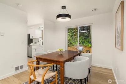 9067 Hidden Cove Road NE, Bainbridge Island, WA 98110 - Photo 29