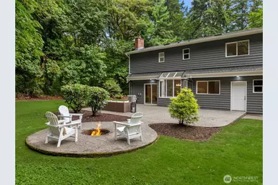 9067 Hidden Cove Road NE, Bainbridge Island, WA 98110 - Photo 23