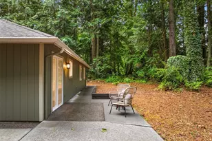 9067 Hidden Cove Road NE, Bainbridge Island, WA 98110 - Photo 39