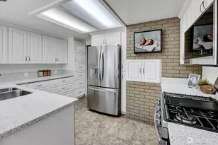 1925 SW 167th St, Burien, WA 98166 - Photo 13
