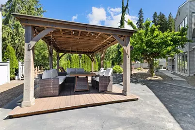 16306 Valhalla Drive, Bothell, WA 98011 - Photo 25