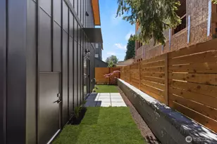514 N 92nd St, Seattle, WA 98103 - Photo 33
