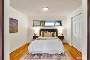 732 11th Ave E, Seattle, WA 98102 - Photo 15