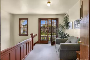 4725 15th Ave NE, Seattle, WA 98105 - Photo 23