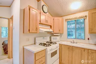 57 Riverside Dr, Deming, WA 98244 - Photo 13