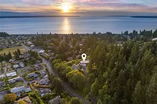 19520 94th Pl W, Edmonds, WA 98020 - Photo 35