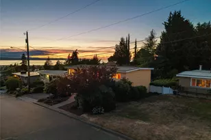 741 Hemlock St, Edmonds, WA 98020 - Photo 39